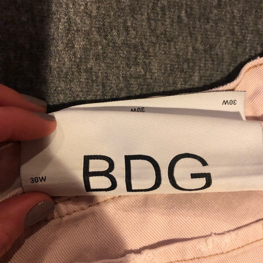 BDG pale pink destroyed bf jeans size 30 - Picture 4 of 5